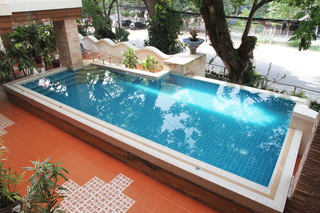 Aster Residence Chiang Mai Exterior photo